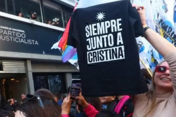 El PJ denunció que la reforma laboral implica un retroceso y vaticinó que va a fracasar