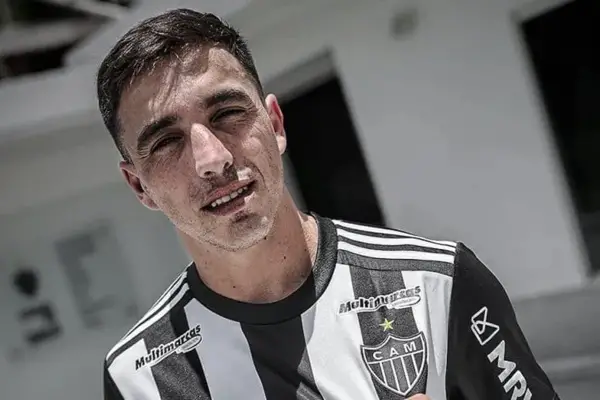 Renzo Saravia y el desafío de los 92 días: refuerzo exprés para un Valencia en crisis