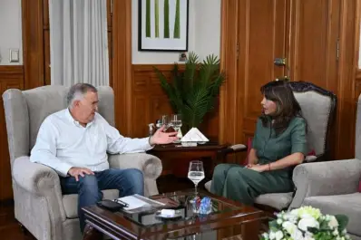 Con la salida de Sandra Mendoza, se fractura el PJ en el Senado