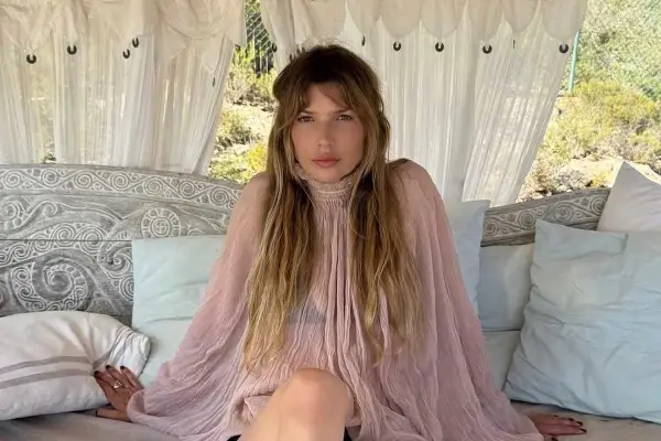 Juliana Awada con el rey Felipe y… ¿Mauricio Macri con Chloé Bello?