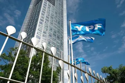 El presidente de YPF respaldó la modernización laboral y proyectó un salto exportador para la compañía