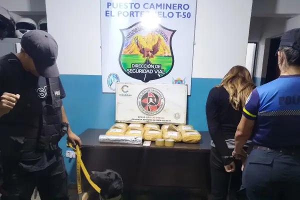 Detuvieron a una mujer que viajaba de Tucumán a Mendoza con 11 kilos de marihuana en un colectivo