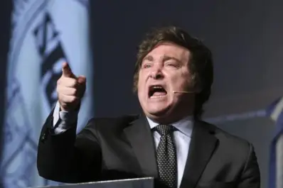 Milei y el pragmatismo para acumular poder: del pacto con los de siempre al desafío electoral 2027