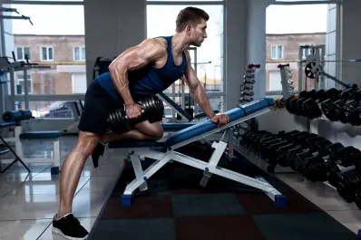 Ni correr ni saltar: el entrenamiento sin impacto que quema grasa y tonifica más rápido