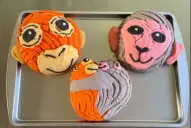 La imagen del mono Punch y el peluche Djungelskog, adorablemente comestible