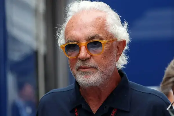 Briatore, asesor de Alpine, dijo que le importaba una mier... lo que proponga Colapinto