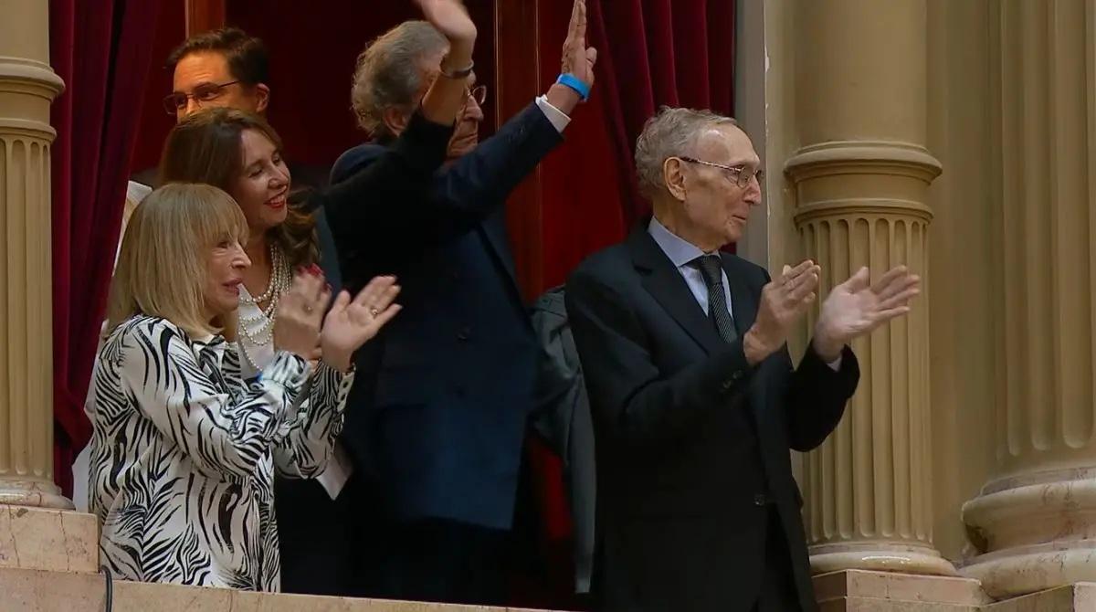 Los padres de Javier Milei se encuentran en el Congreso