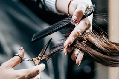 El calendario lunar de marzo fija las fechas más propicias para cortarse el pelo y depilarse