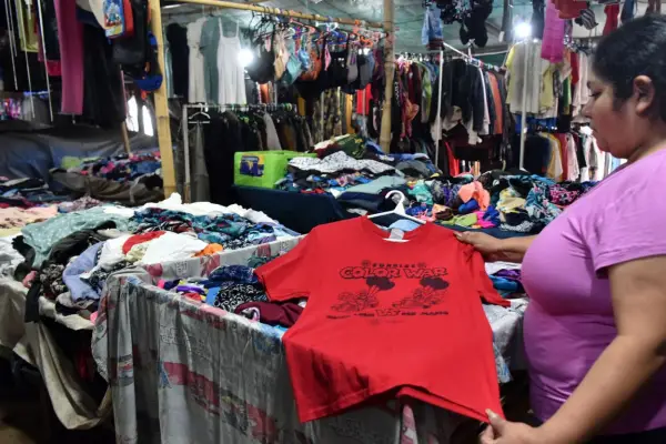 Ropa importada: el impacto en el país y la desigual competencia