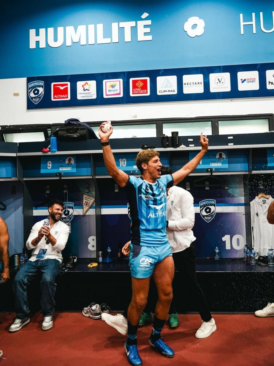 FESTEJO. Miotti celebra el presente del conjunto francés en el Top 14.