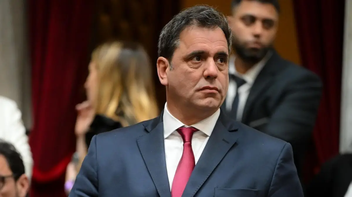 Lisandro Catalán cruzó al mandatario por sus declaraciones sobre la Boleta Única de Papel