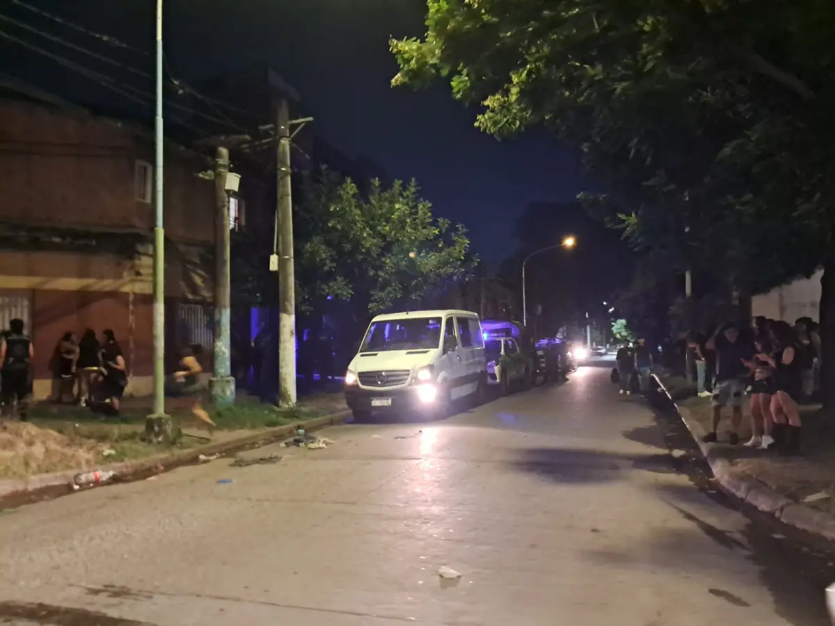 UPD en Tucumán: la Policía detectó cuatro colectivos que trasladaban estudiantes a El Cadillal