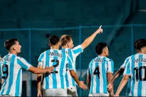 Atlético Tucumán venció a Racing en el Monumental y es el único puntero en Reserva