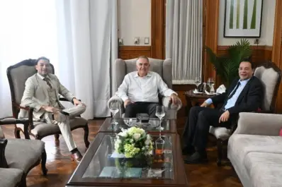 Jaldo recibió al Defensor del Pueblo para analizar reclamos y coordinar un plan de trabajo