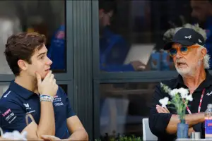 Cuando me grita, normalmente hay una razón: Franco Colapinto se refirió a la polémica escena con Flavio Briatore en Drive to Survive