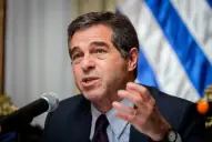 Luis Caputo reforzó su equipo con Ernesto Talvi, un Chicago Boy uruguayo para la agenda exterior