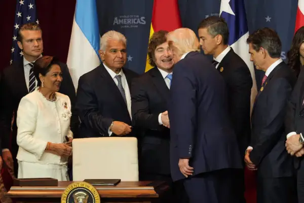 Trump lanzó su coalición militar antinarco y consagró a Milei como su amigo estratégico en la región