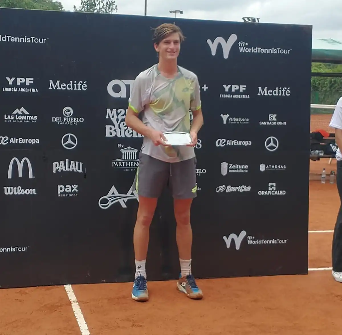 FINALISTA. Luciano Ambrogi cerró una gran semana y se quedó con el subcampeonato.