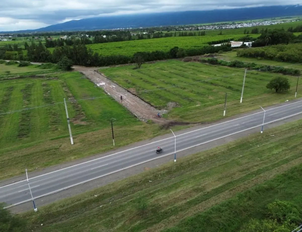 UN ESPERADO CAMINO ALTERNATIVO. Aunque los vecinos de esa zona se esperanzan en tener una nueva conexión entre la ciudad de Yerba Buena y Cebil Redondo, la calle en cuestión todavía no es oficial.