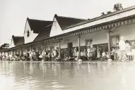 Recuerdos fotográficos: 1992. La gente de La Madrid amanece con el pueblo inundado