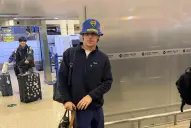 Franco Colapinto llegó a China con un sombrero de Boca y revolucionó a los fanáticos en Shanghái