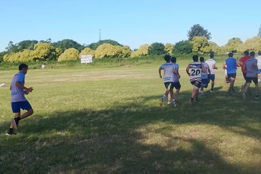 PREPARACIÓN. El plantel superior ya realiza la pretemporada de cara a un exigente 2026 donde buscarán el ascenso a la máxima categoría de la Liga Tucumana.
