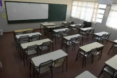 Por el temporal, el Gobierno decidió suspender las clases en todo Tucumán hasta el viernes