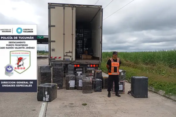 Desde perfumes árabes hasta iPhones: secuestran un camión con mercadería de contrabando en la ruta 9