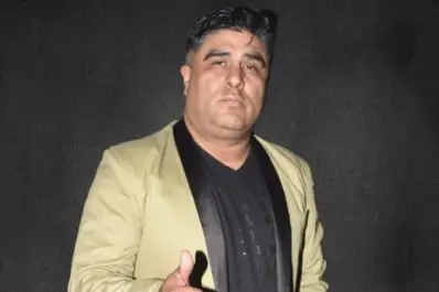 Una influencer denunció por abuso sexual al cantante de cumbia “Chelo” del Grupo Green
