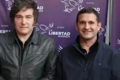 Milei se comunicó con Pelli y le manifestó su apoyo tras el violento ataque que sufrió en La Madrid