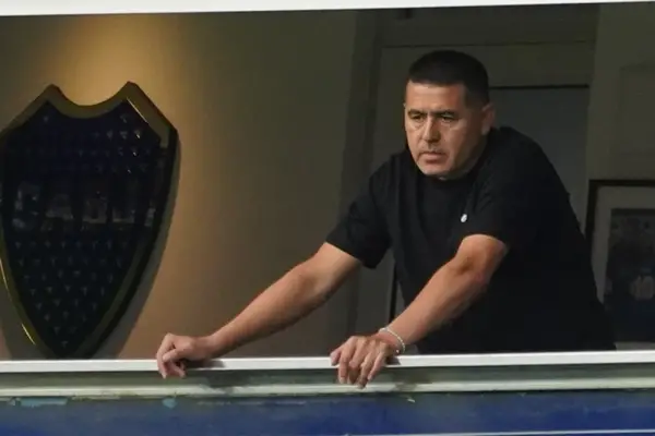 Corrupción en la AFA: la denuncia que salpica a Riquelme y genera inquietud en Tapia y Toviggino