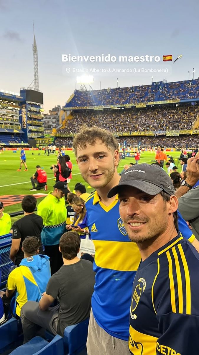 Un campeón del mundo con España apareció como un hincha más en La Bombonera
