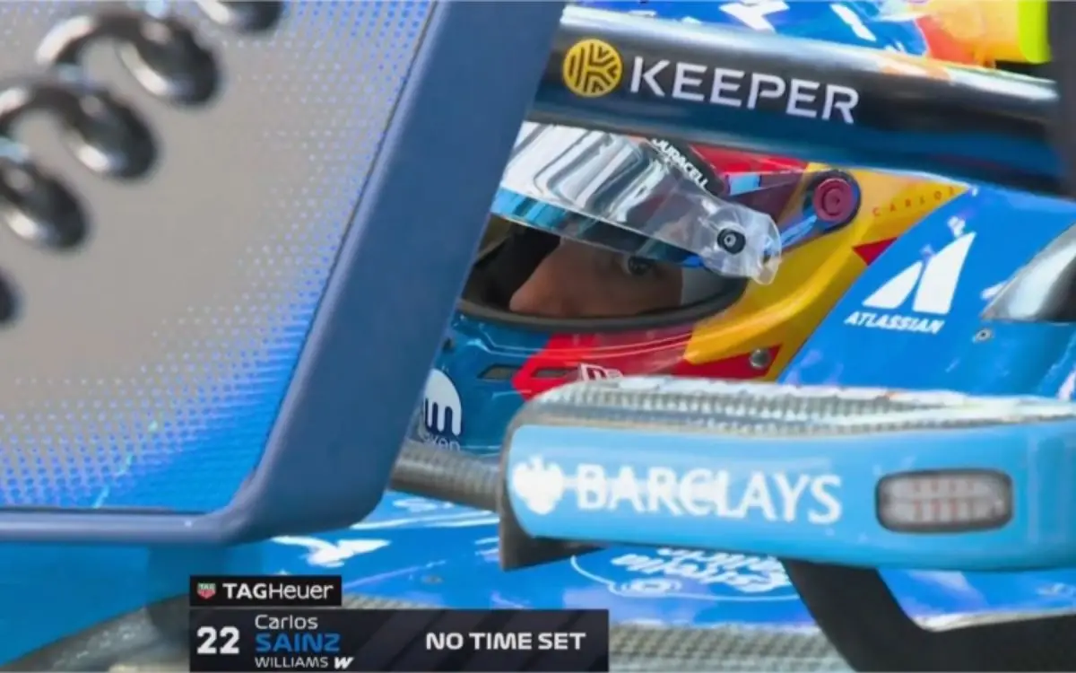 Sainz sale a la pista