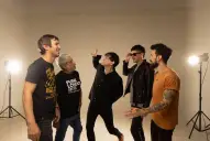 Toti Iglesias vuelve con la potencia de Jóvenes Pordioseros