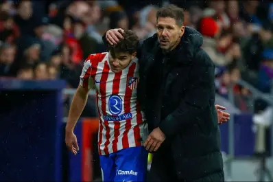 Hizo unas declaraciones correctas: Simeone defendió a Julián Álvarez y apuntó contra el enfoque de la prensa