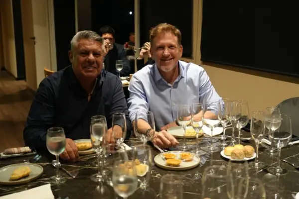 Chiqui Tapia se reunió con Domínguez y volvió a insistir con el Monumental para la Finalissima