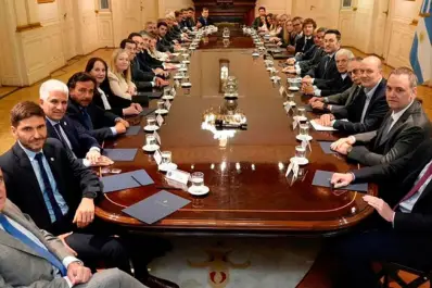 Menos fondos para las provincias: la coparticipación se desploma y tensiona las cuentas fiscales