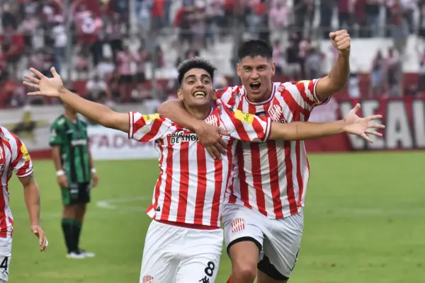 Ovando y López, las llaves del desahogo: San Martín encontró juego y derrotó a Nueva Chicago por 2 a 0