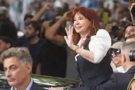 Causa Cuadernos: Cristina Kirchner llegó a Comodoro Py bajo un fuerte operativo de seguridad