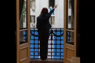 Máximo Kirchner compartió un video de Cristina en el balcón: “Nunca caminarás sola”
