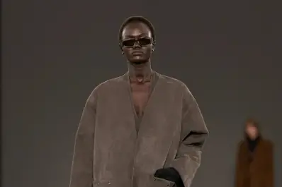 Menos denim y algodón: ¿cuál será la tela furor en la temporada otoño-invierno de 2026?