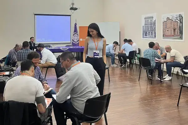 ¿Te interesa liderar equipos? Llega un programa en Tucumán con enfoque integral