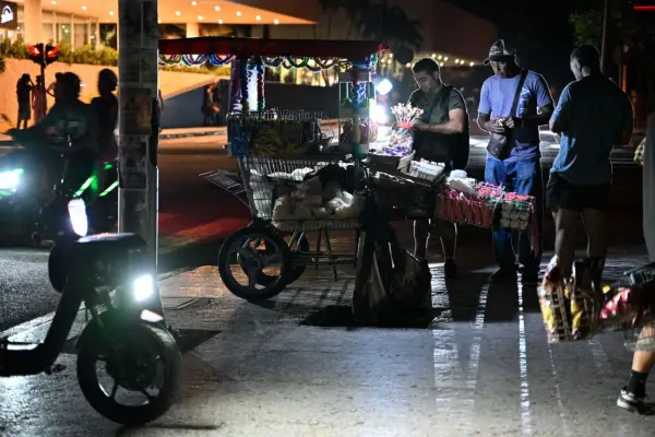 Estados Unidos aumenta la presión sobre Cuba mientras la isla lucha contra masivo apagón