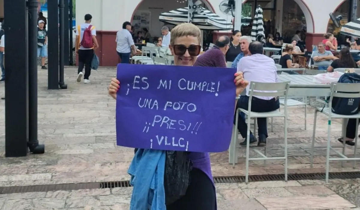 Historias de seguidores que buscan ver a Milei