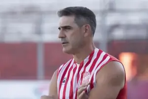 Los números de Ariel Martos en San Martín, entre la eficacia y la falta de identidad