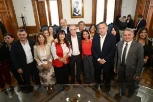 Paritarias cerradas: el Gobierno acuerda con Apemys un aumento del 11% y ajustes trimestrales