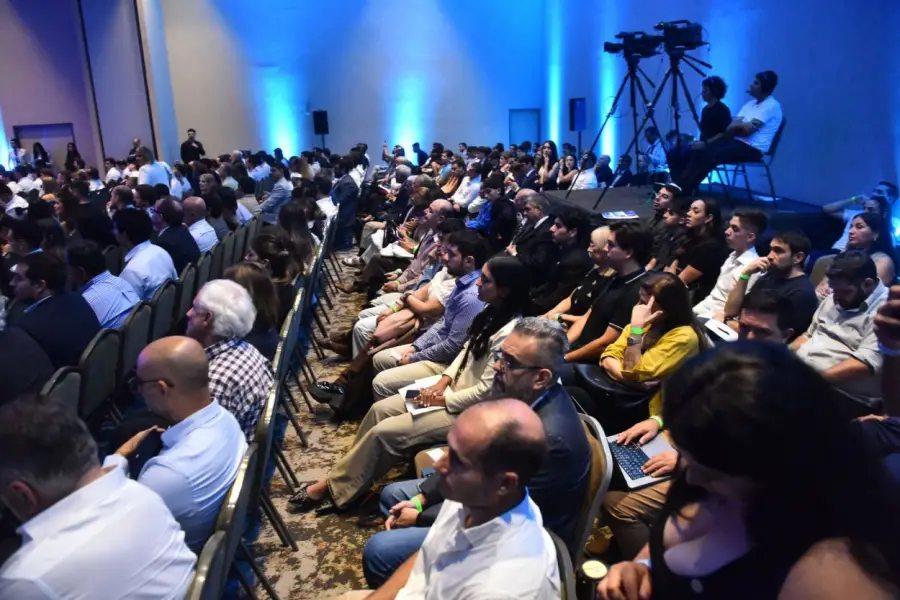 Fenoa 2026: dirigentes libertarios y de otros partidos opositores destacaron el rol empresario