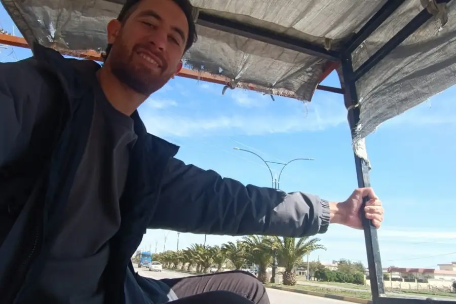 DIEGO CARRIZO. El tucumano de 25 años, se encuentra en Medio Oriente desde comienzos de marzo y vive de cerca el impacto del conflicto.