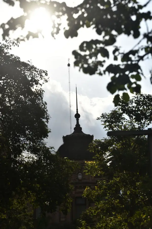 PRONÓSTICO. Las nubes del atardecer anticipaban que puede haber lluvias el fi de semana.