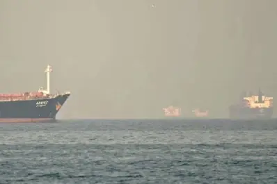 Irán amenaza con cerrar el estrecho de Ormuz si Estados Unidos ataca sus centrales de energía